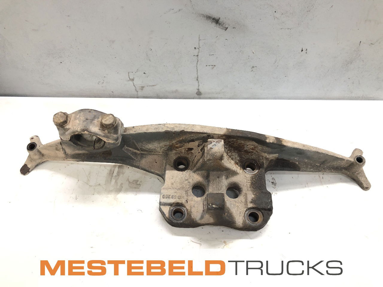 DAF Luchtveerjuk links - Frame/ Chassis for Truck: picture 1 DAF Luchtveerjuk links - Frame/ Chassis for Truck: picture 1