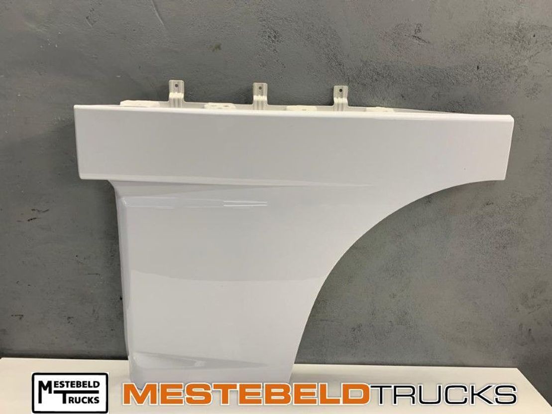 DAF Portierverlenger links - Cab and interior for Truck: picture 1 DAF Portierverlenger links - Cab and interior for Truck: picture 1