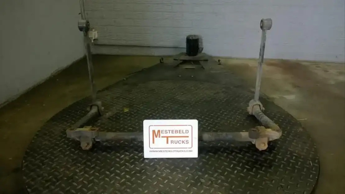 Front axle for Truck DAF Stabilisator XF105: picture 1