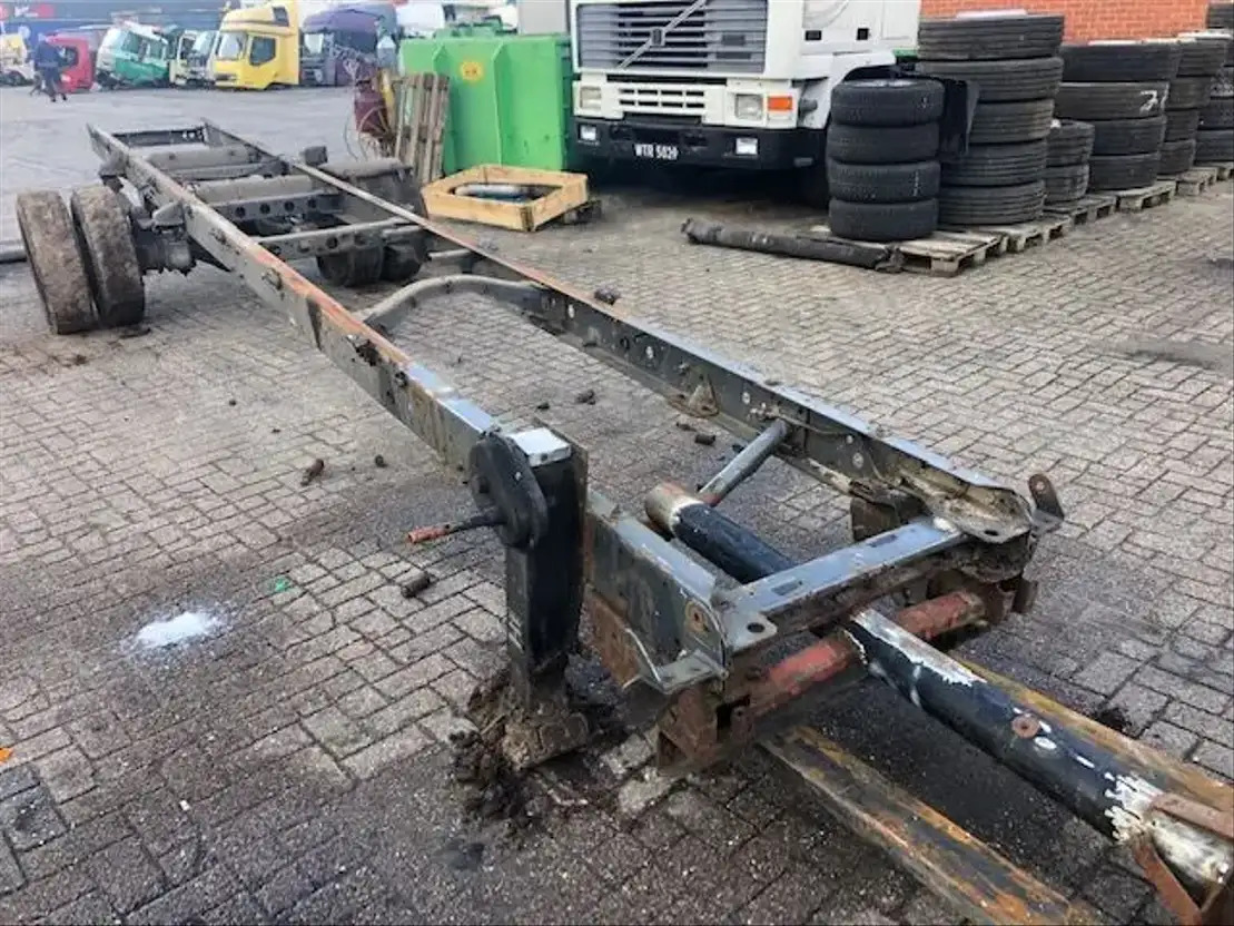 Diversen DIV. Onderstel - Frame/ Chassis for Truck: picture 1 Diversen DIV. Onderstel - Frame/ Chassis for Truck: picture 1