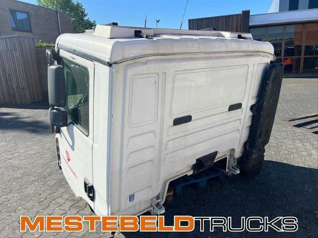 MAN Cabine - Cab for Truck: picture 2 MAN Cabine - Cab for Truck: picture 2