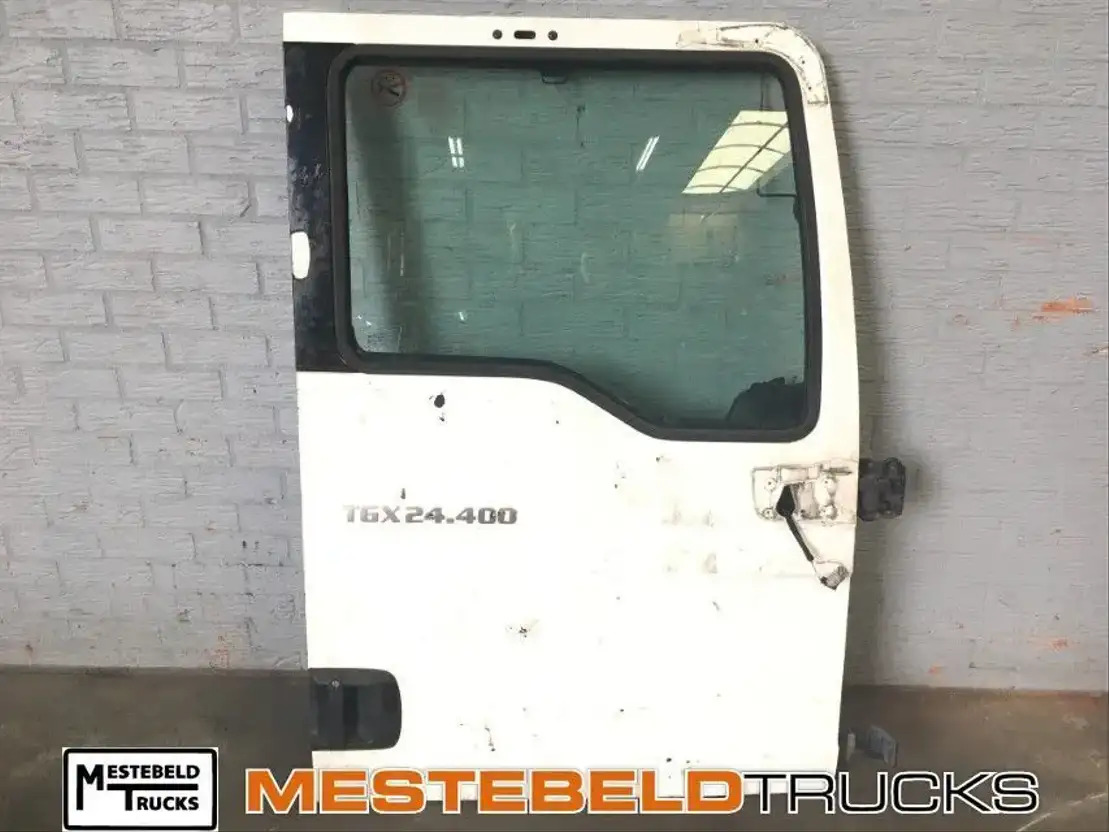 MAN Deur TGX rechts - Cab and interior for Truck: picture 1 MAN Deur TGX rechts - Cab and interior for Truck: picture 1