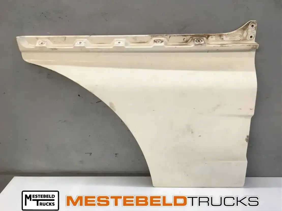 MAN Deurverlenger rechts - Cab and interior for Truck: picture 1 MAN Deurverlenger rechts - Cab and interior for Truck: picture 1