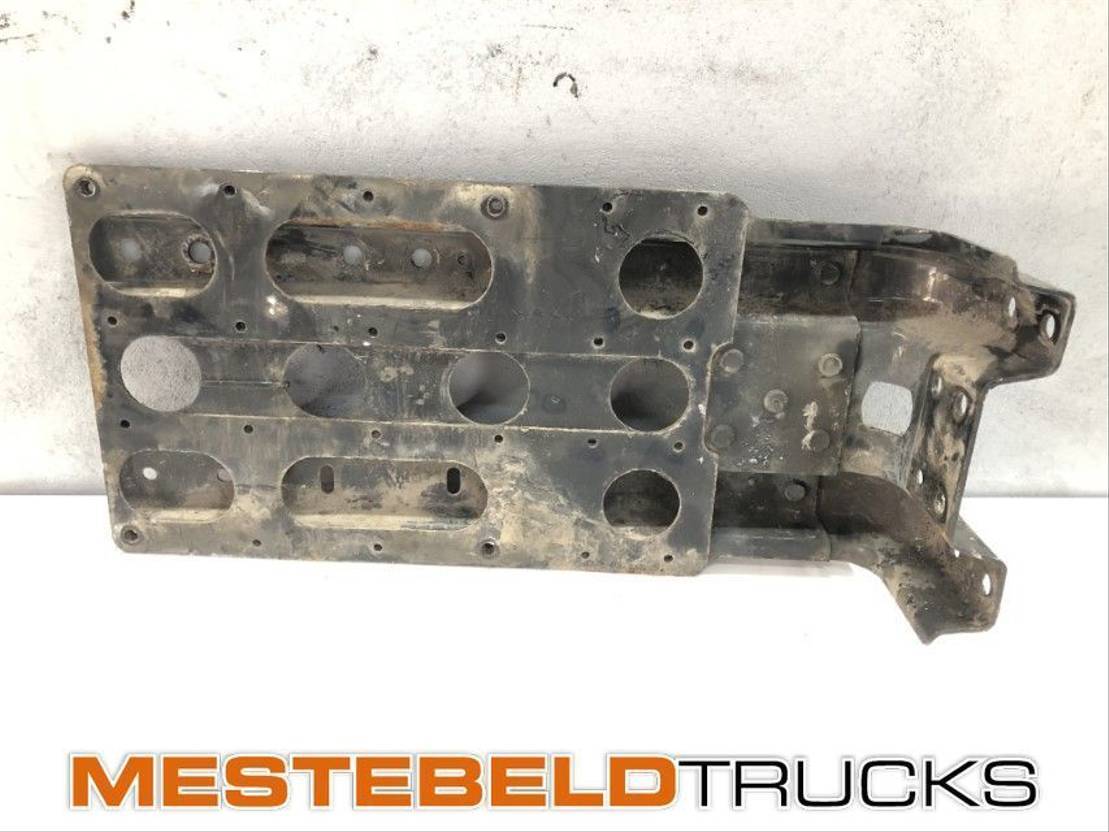 MAN Spatbordsteun - Frame/ Chassis for Truck: picture 1 MAN Spatbordsteun - Frame/ Chassis for Truck: picture 1
