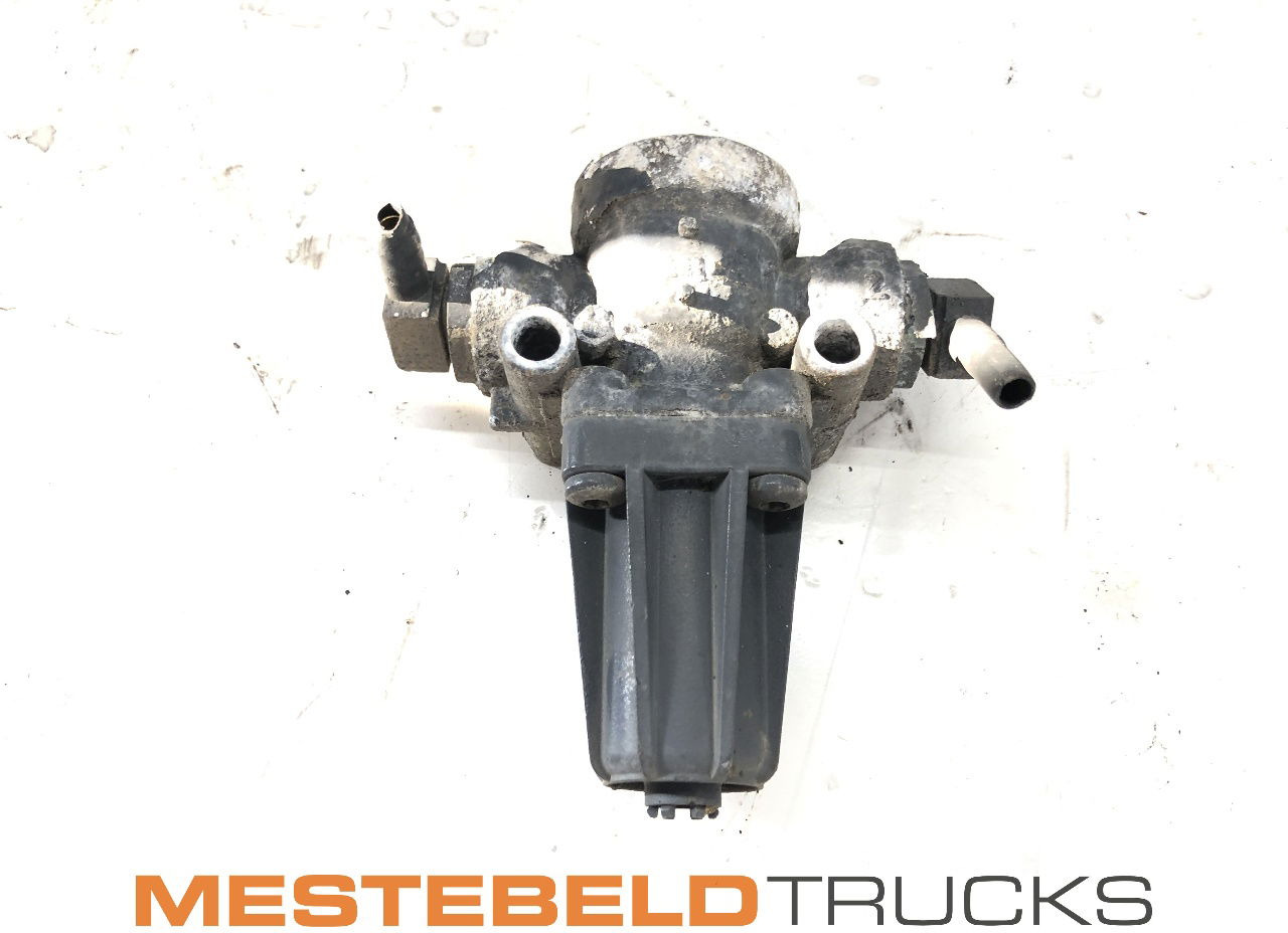 Mercedes-Benz Drukventiel Actros - Brake parts for Truck: picture 1 Mercedes-Benz Drukventiel Actros - Brake parts for Truck: picture 1
