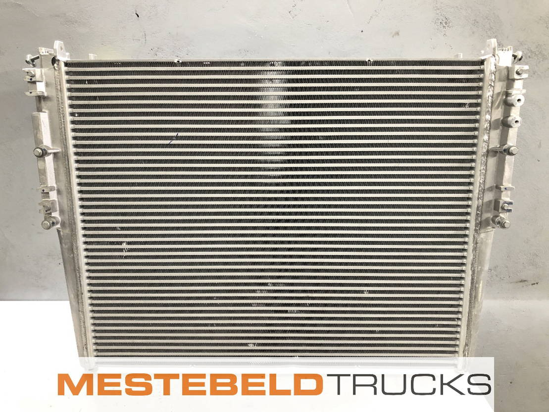 Mercedes-Benz Intercooler - Air intake system for Truck: picture 1 Mercedes-Benz Intercooler - Air intake system for Truck: picture 1