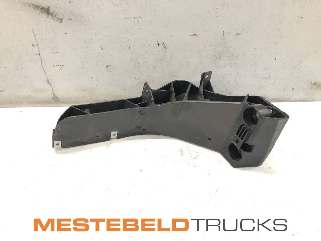 Mercedes-Benz Steun luchtfilter - Air intake system for Truck: picture 1 Mercedes-Benz Steun luchtfilter - Air intake system for Truck: picture 1