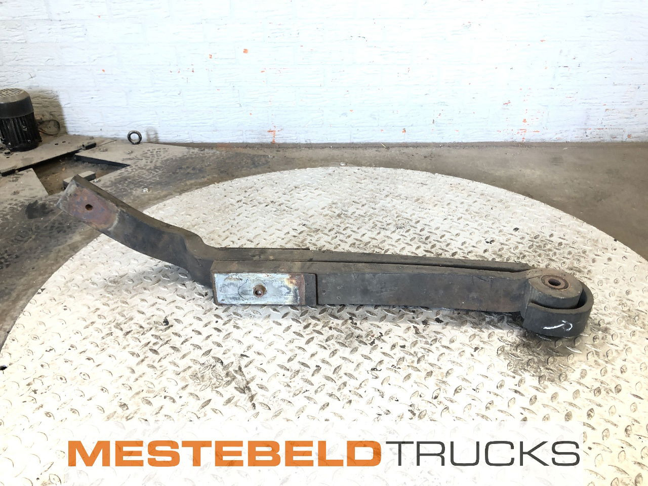 Renault Achterveer rechts - Frame/ Chassis for Truck: picture 1 Renault Achterveer rechts - Frame/ Chassis for Truck: picture 1