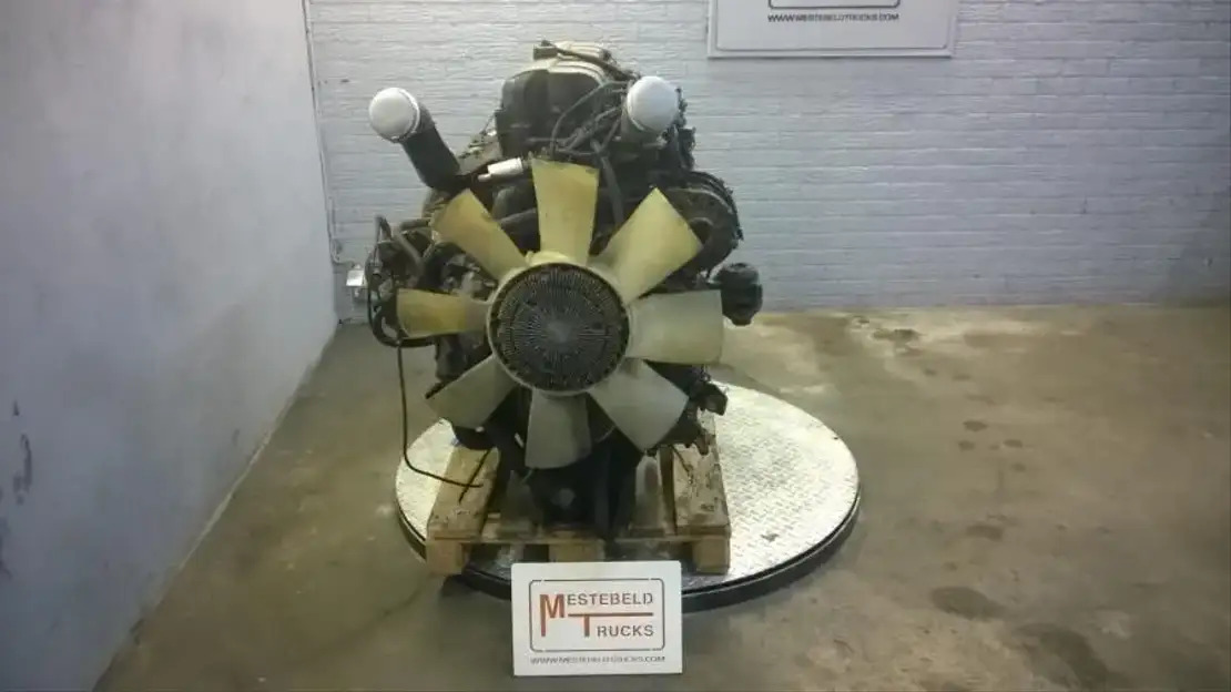 Renault Motor premium 420 DCI - Engine for Truck: picture 2 Renault Motor premium 420 DCI - Engine for Truck: picture 2