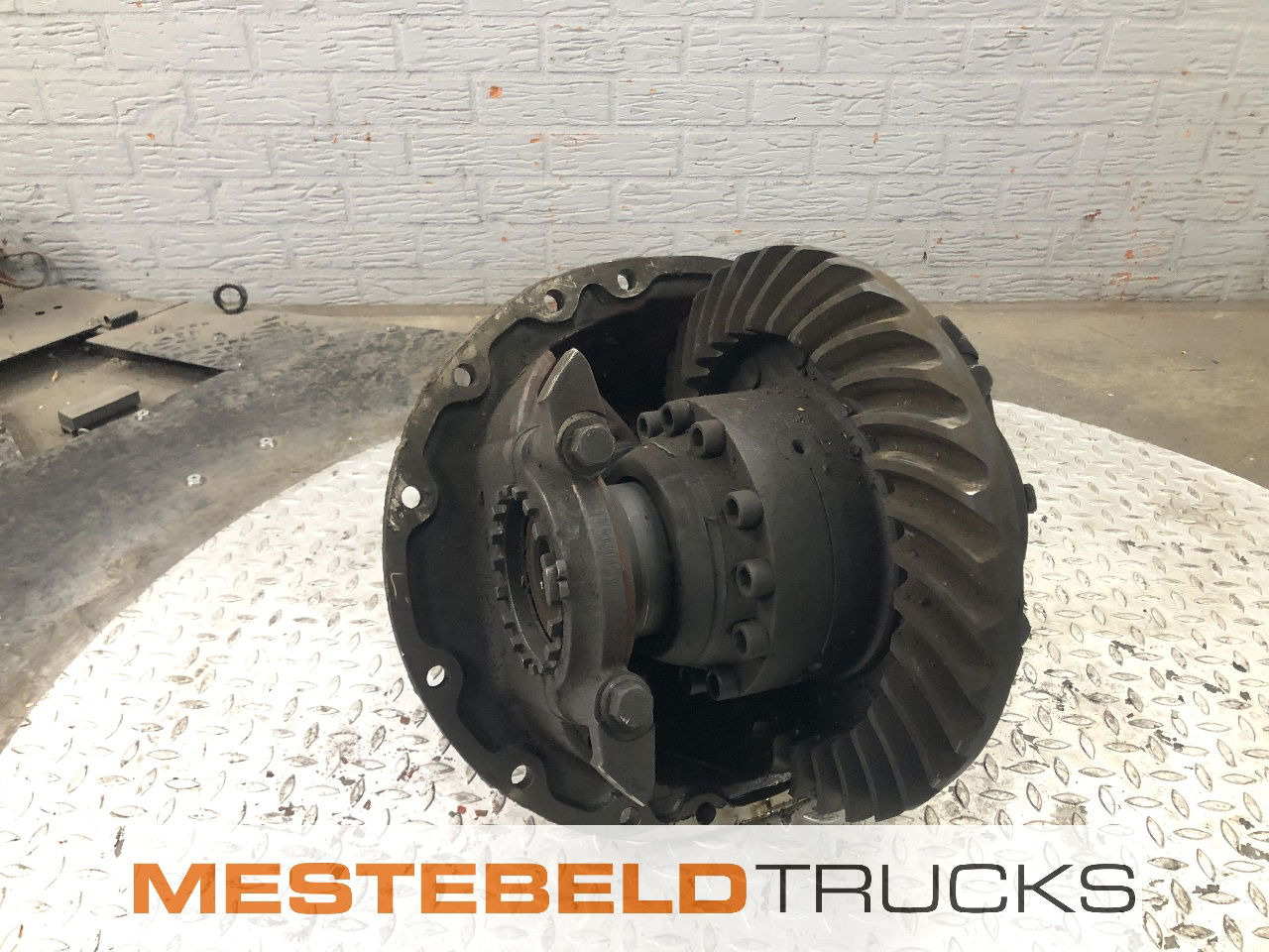 Scania Differentieel R641-3.87 - Rear axle for Truck: picture 1 Scania Differentieel R641-3.87 - Rear axle for Truck: picture 1