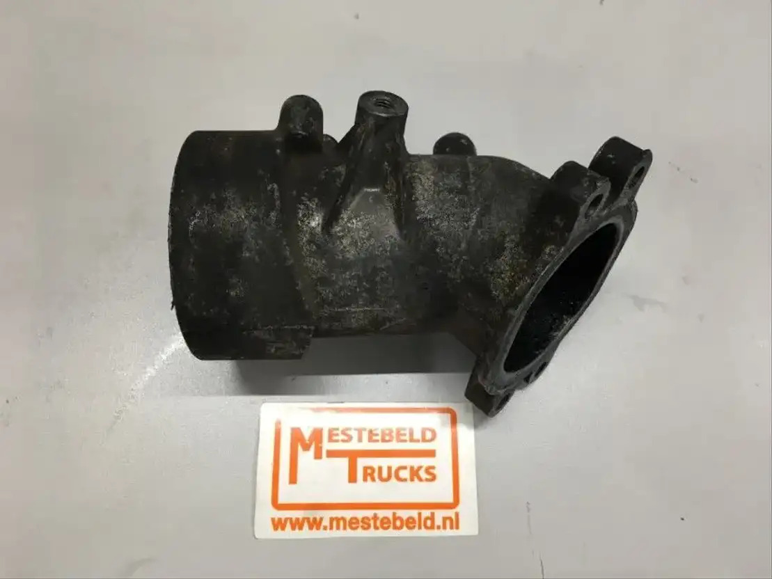 Scania Flenspijp inlaatspruitstuk 4-serie R164 - Intake manifold for Truck: picture 1 Scania Flenspijp inlaatspruitstuk 4-serie R164 - Intake manifold for Truck: picture 1