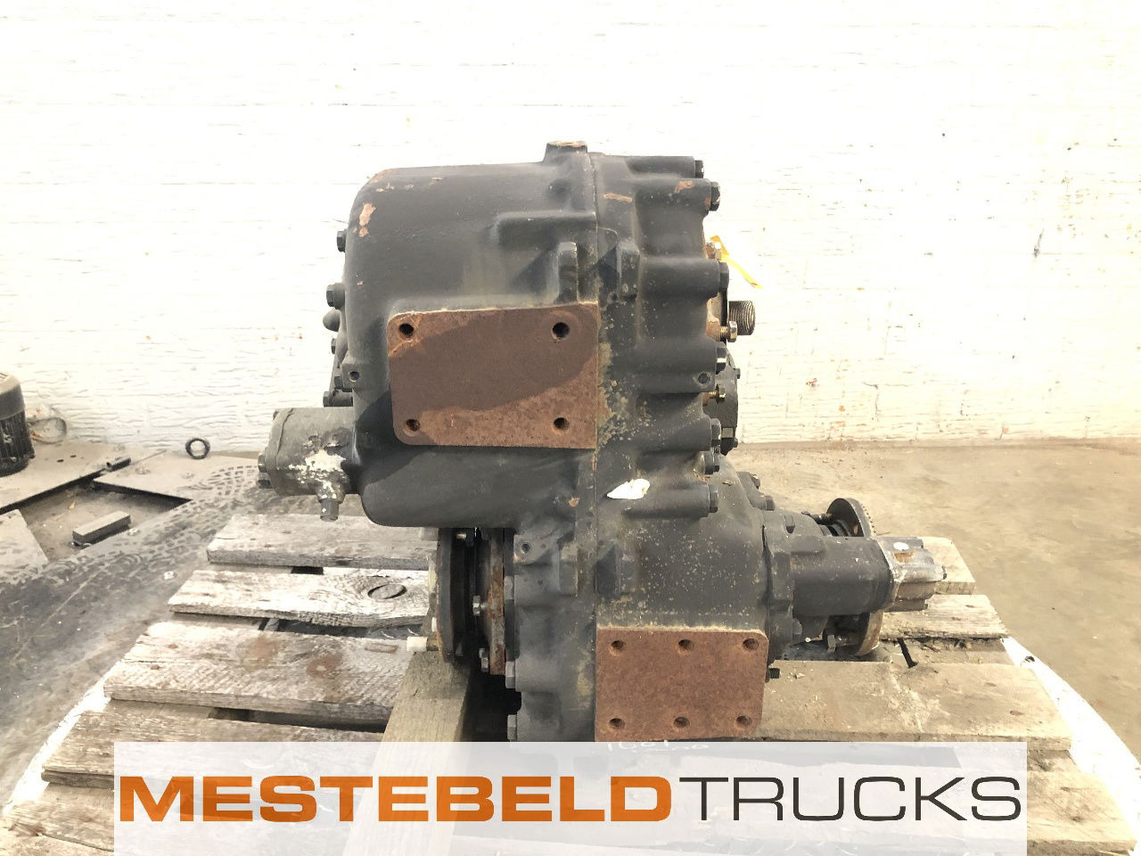 Terberg Tussenbak VG 2000 Compact - Gearbox and parts for Truck: picture 1 Terberg Tussenbak VG 2000 Compact - Gearbox and parts for Truck: picture 1