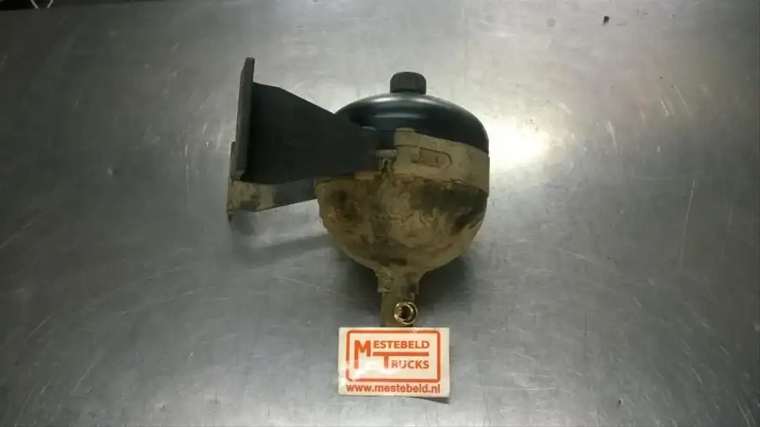 Volvo Drukaccumulator - Steering for Truck: picture 1 Volvo Drukaccumulator - Steering for Truck: picture 1