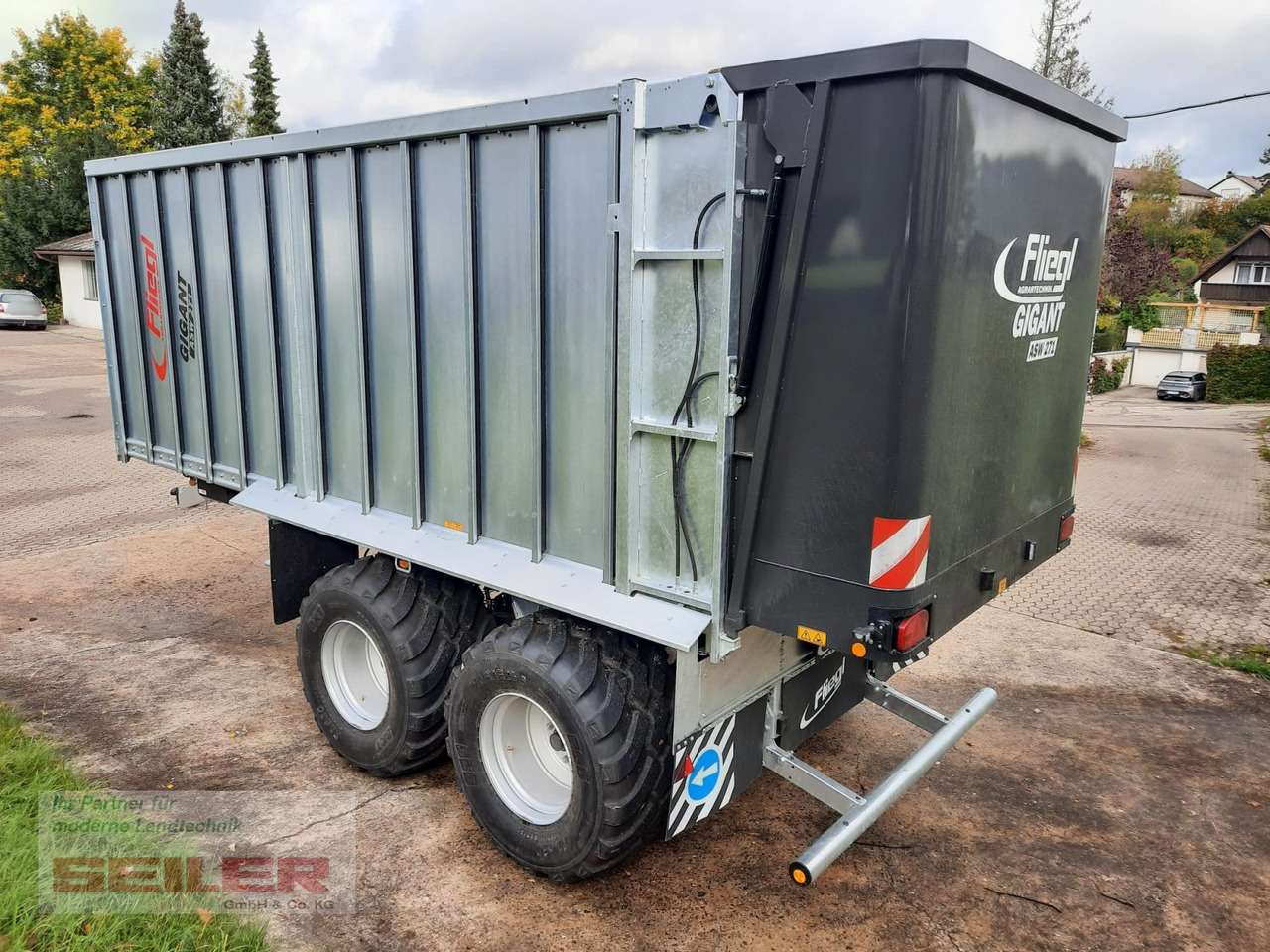 Fliegl ASW 271 C FOX 40m³ Franken-Renner - Self-loading wagon: picture 3 Fliegl ASW 271 C FOX 40m³ Franken-Renner - Self-loading wagon: picture 3