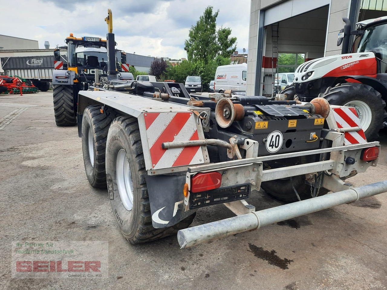 Fliegl HKL 22 Tandem - Roll-off/ Skip trailer: picture 5 Fliegl HKL 22 Tandem - Roll-off/ Skip trailer: picture 5