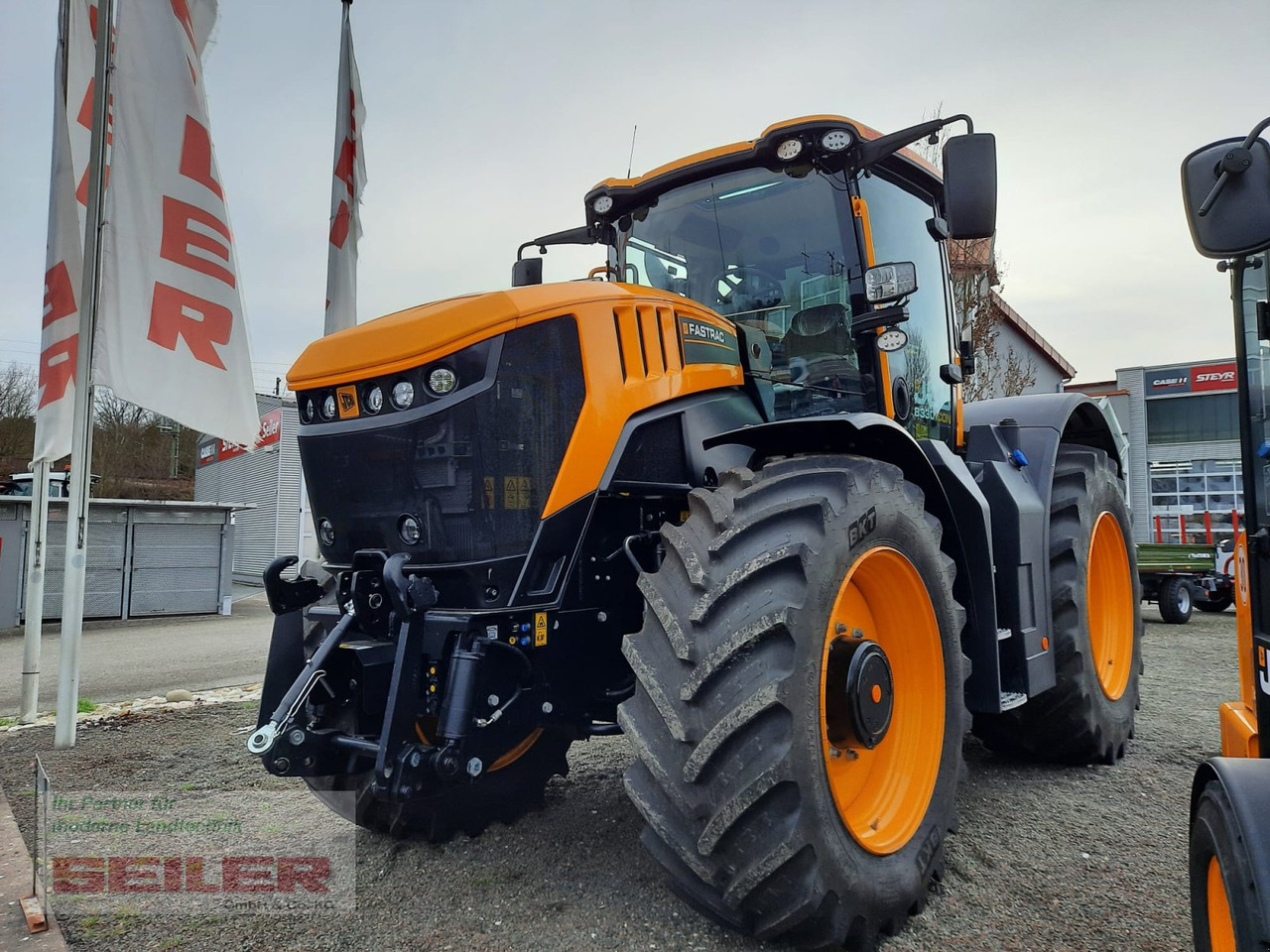 JCB Fastrac 8330 iCON Trimble-ready - Farm tractor: picture 1 JCB Fastrac 8330 iCON Trimble-ready - Farm tractor: picture 1