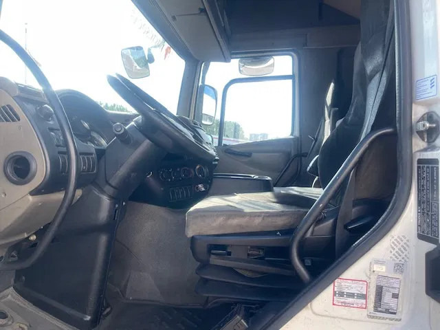 Tractor unit DAF CF 85.410 Automatic 2 Tanks: picture 9