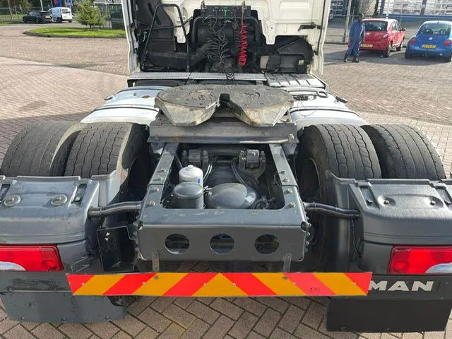 MAN TGX 18.480 Euro 6 Retarder 2 tanks - Tractor unit: picture 5 MAN TGX 18.480 Euro 6 Retarder 2 tanks - Tractor unit: picture 5