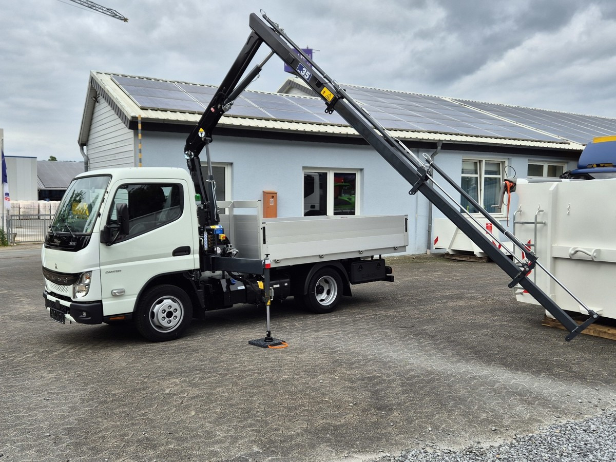 FUSO 3S15 Alu Pritsche 2.80m Ladekran - Open body delivery van: picture 1 FUSO 3S15 Alu Pritsche 2.80m Ladekran - Open body delivery van: picture 1