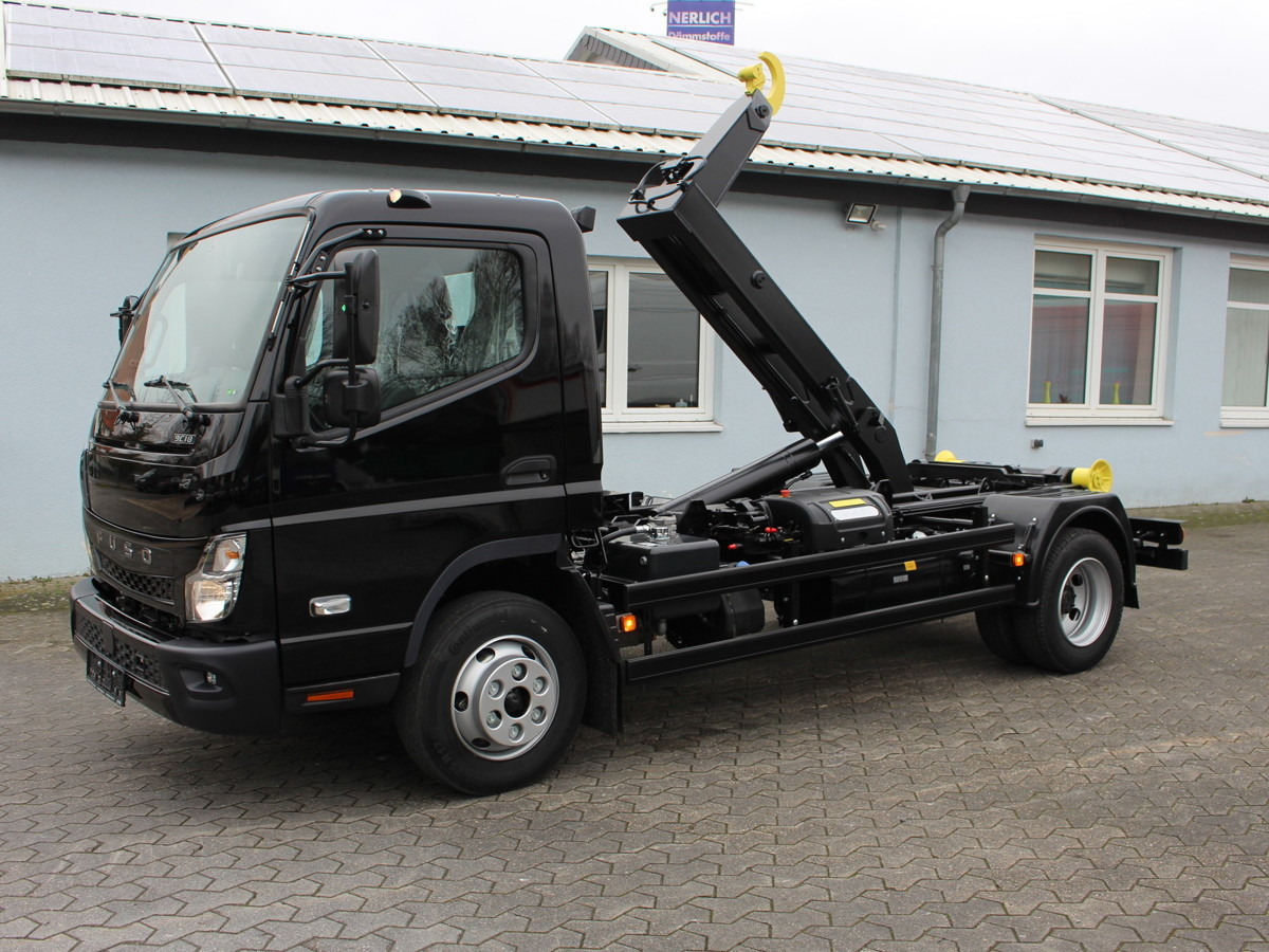 FUSO Canter FUSO 9C18 Duonic City Abrollkipper Black - Hook lift truck, Crane truck: picture 2 FUSO Canter FUSO 9C18 Duonic City Abrollkipper Black - Hook lift truck, Crane truck: picture 2