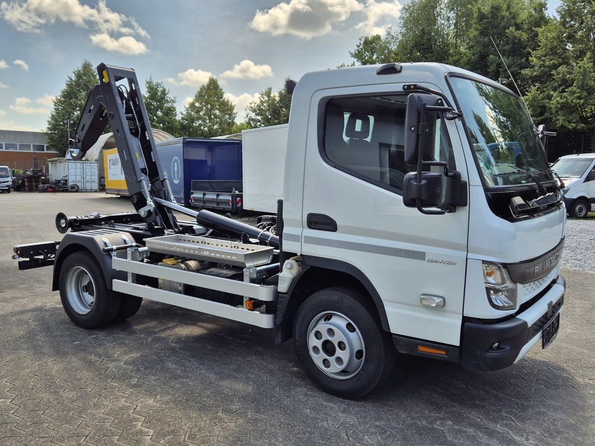 FUSO Fuso Canter 7C18 City Abrollkipper AHK Hooklift - Hook lift truck: picture 4 FUSO Fuso Canter 7C18 City Abrollkipper AHK Hooklift - Hook lift truck: picture 4