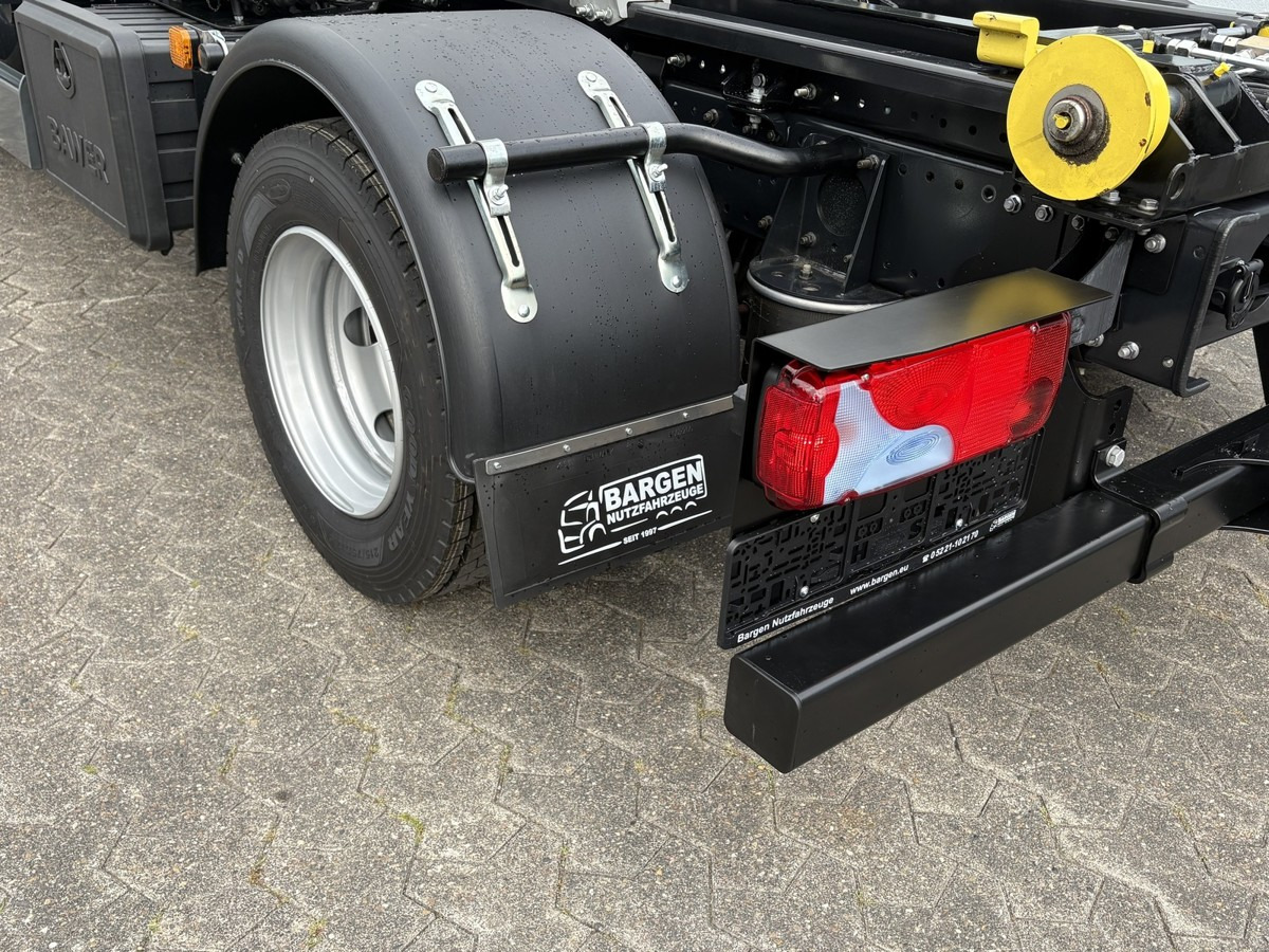 MAN TGL 8.160 BL City Abollkipper Schaltgetriebe - Hook lift truck: picture 4 MAN TGL 8.160 BL City Abollkipper Schaltgetriebe - Hook lift truck: picture 4