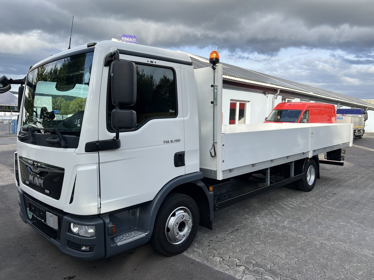 MAN TGL 8.190 BL Alu Pritsche 6.10m! AHK Maul + 3.5T - Open body delivery van: picture 1 MAN TGL 8.190 BL Alu Pritsche 6.10m! AHK Maul + 3.5T - Open body delivery van: picture 1