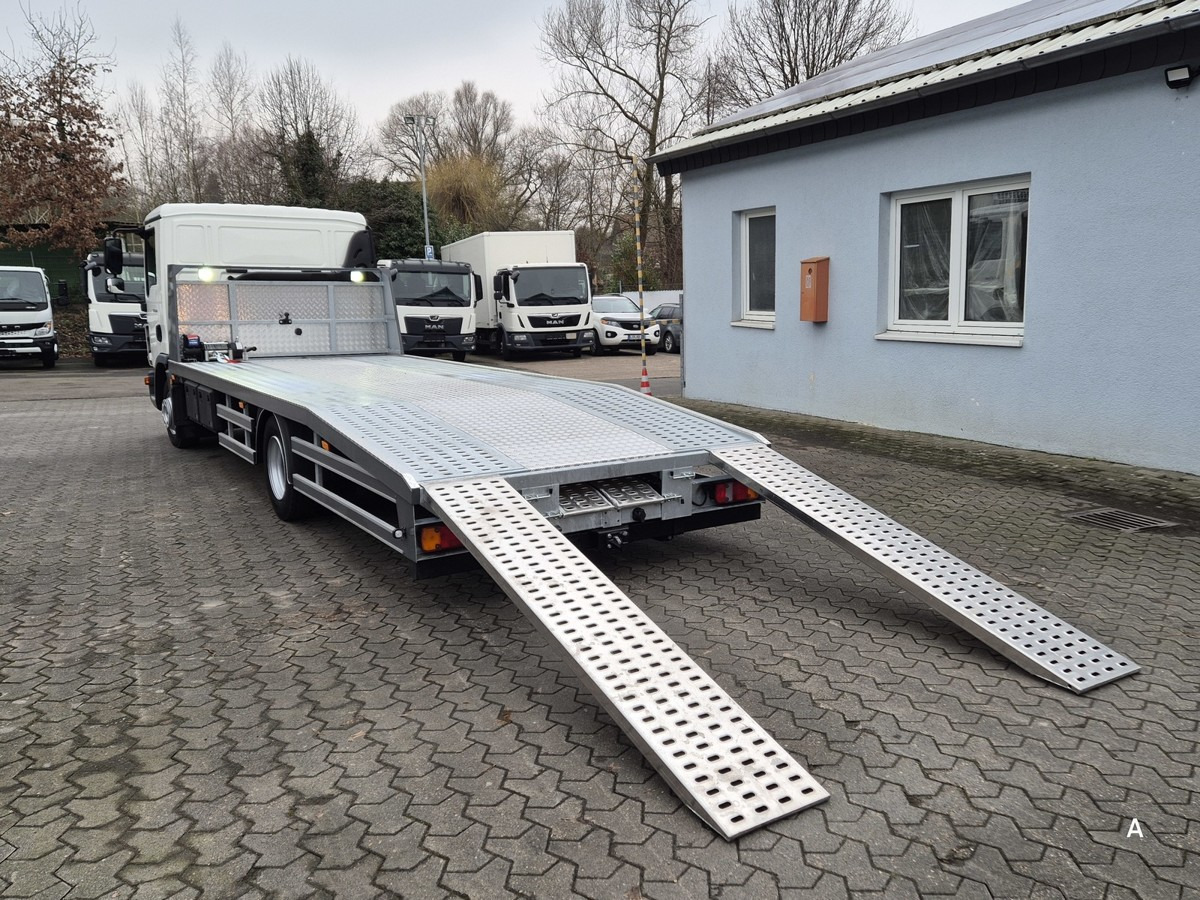 MAN TGL 8.190 BL Autotransporter 76tkm! AHK 3.5T - Autotransporter truck, Commercial vehicle: picture 3 MAN TGL 8.190 BL Autotransporter 76tkm! AHK 3.5T - Autotransporter truck, Commercial vehicle: picture 3