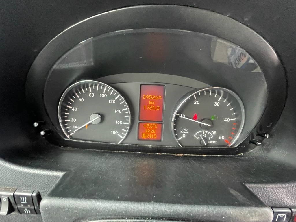Mercedes-Benz Sprinter 516 CDI  leasing Mercedes-Benz Sprinter 516 CDI: picture 9