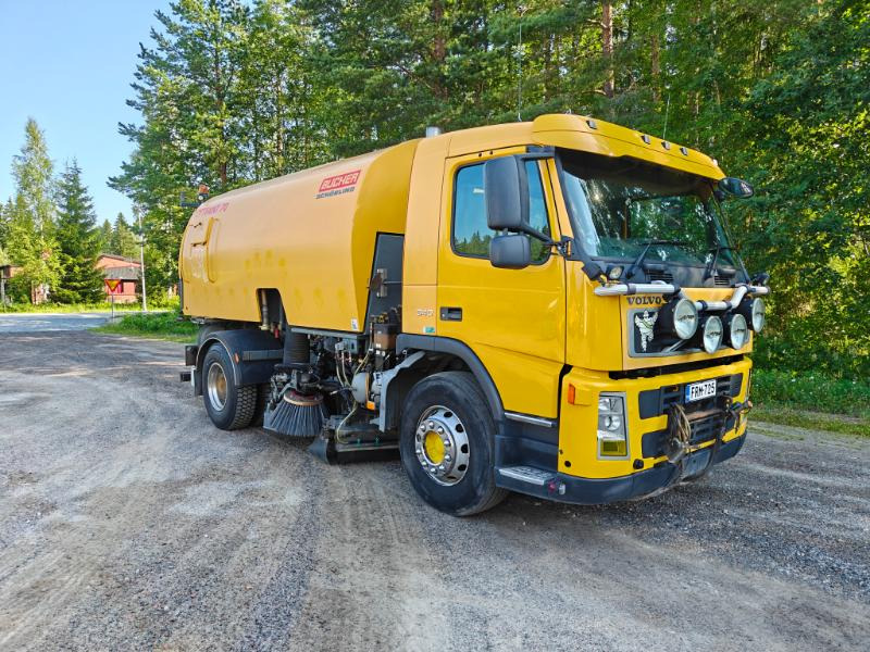 BUCHER Optifant 70 Volvo FM9 - Road sweeper: picture 1 BUCHER Optifant 70 Volvo FM9 - Road sweeper: picture 1