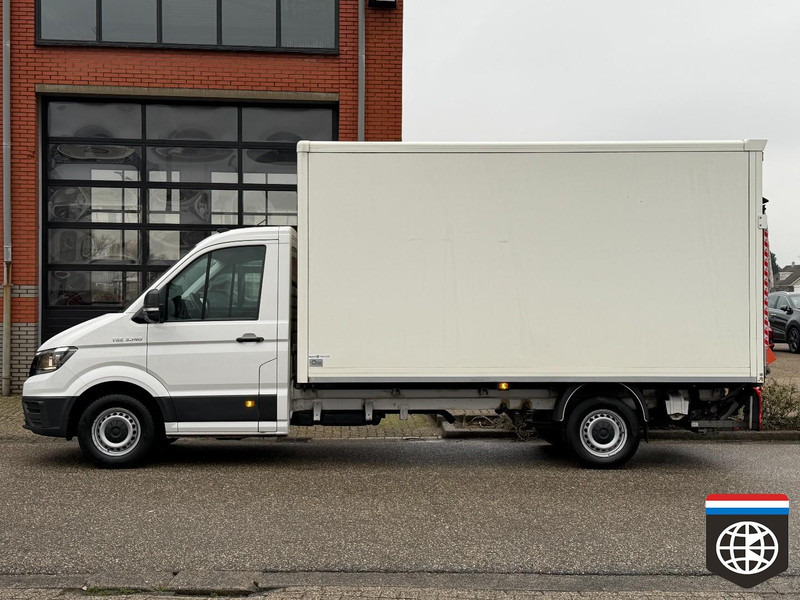 MAN TGE 3.140 MANUAL - TAIL LIFT - GOOD TYRES - Closed box van: picture 3 MAN TGE 3.140 MANUAL - TAIL LIFT - GOOD TYRES - Closed box van: picture 3