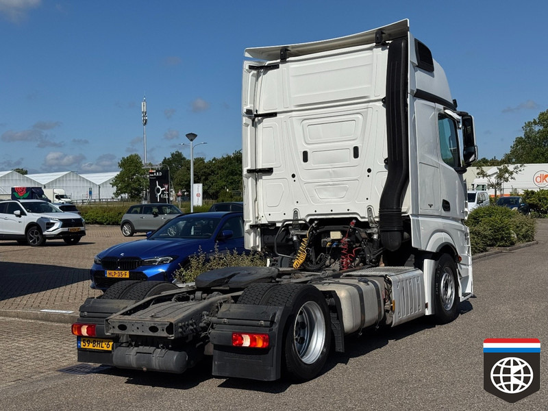 Mercedes-Benz ACTROS 1842 LL GigaSpace - 2x Tank - NIGHT a/c ** HOLLAND TRUCK - Tractor unit: picture 5 Mercedes-Benz ACTROS 1842 LL GigaSpace - 2x Tank - NIGHT a/c ** HOLLAND TRUCK - Tractor unit: picture 5
