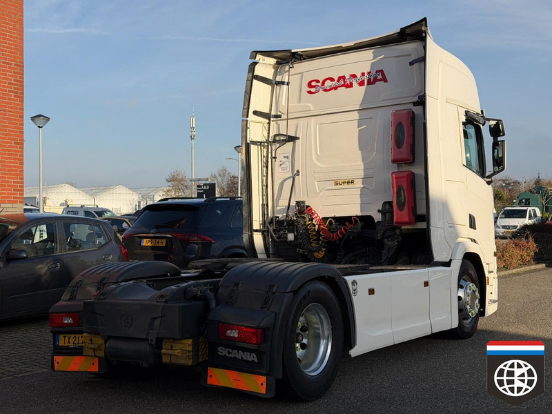 Scania R450 RETARDER - NIGHT A/C - STREAMLINE - GOOD TYRES - Tractor unit: picture 5 Scania R450 RETARDER - NIGHT A/C - STREAMLINE - GOOD TYRES - Tractor unit: picture 5