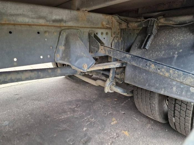 Curtainsider truck MAN L2000 LE 8.180: picture 9