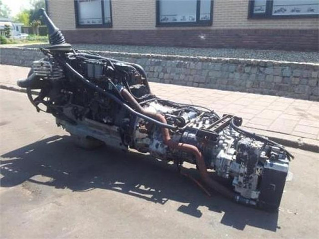 MAN 19.403 - Spare parts: picture 2 MAN 19.403 - Spare parts: picture 2