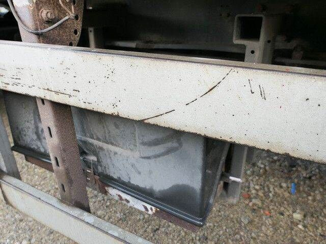 Closed box semi-trailer Böse PRSS-27-TRI, Schwenkwand, LBW, Gelenkt, BPW: picture 10