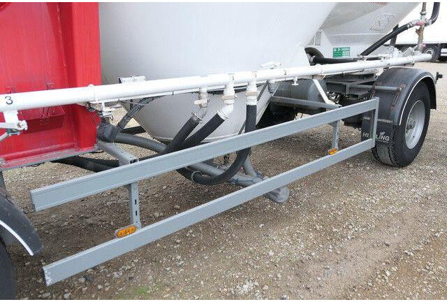 Feldbinder H.EUT 31.2, 31m³, 3 Domdeckel, Alu-Felgen, Luft - Tank trailer: picture 5 Feldbinder H.EUT 31.2, 31m³, 3 Domdeckel, Alu-Felgen, Luft - Tank trailer: picture 5