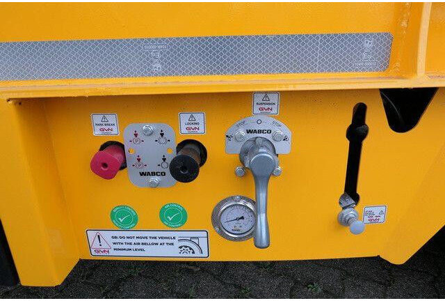 GVN 3GVN, Gelenkt, Hydr. Rampen, Luft-Lift - Low loader semi-trailer: picture 4 GVN 3GVN, Gelenkt, Hydr. Rampen, Luft-Lift - Low loader semi-trailer: picture 4