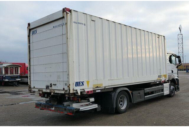 MAN 18.330 TGS 4x2, BDF, LBW, AHK, Schlafliege,Klima - Cab chassis truck: picture 5 MAN 18.330 TGS 4x2, BDF, LBW, AHK, Schlafliege,Klima - Cab chassis truck: picture 5