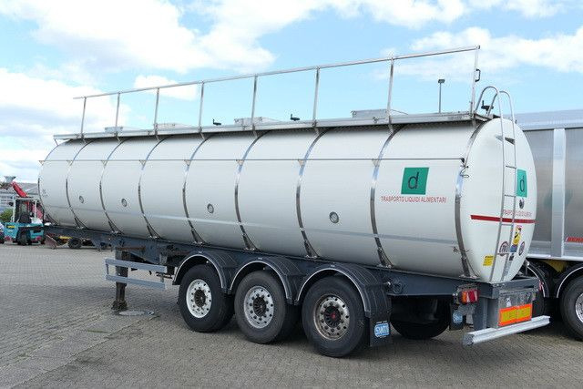 Menci SA 105/Lebensmittel Tank 32 cbm./12x auf Lager! - Tank semi-trailer: picture 5 Menci SA 105/Lebensmittel Tank 32 cbm./12x auf Lager! - Tank semi-trailer: picture 5