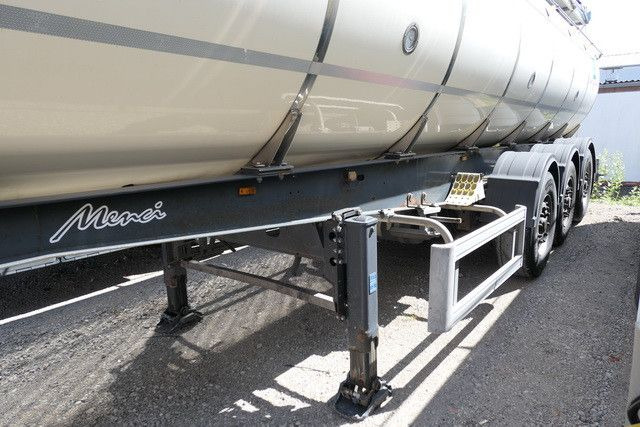 Menci SA 105, isoliert, 32m³, 4 Kammern, Alu-Felgen - Tank semi-trailer: picture 5 Menci SA 105, isoliert, 32m³, 4 Kammern, Alu-Felgen - Tank semi-trailer: picture 5