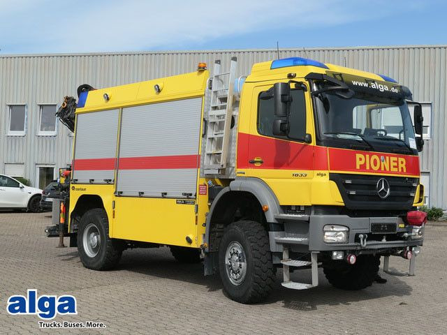 Mercedes-Benz 1833 Axor 4x4, Kran Palfinger, Rosenbauer, AHK - Fire truck, Crane truck: picture 1 Mercedes-Benz 1833 Axor 4x4, Kran Palfinger, Rosenbauer, AHK - Fire truck, Crane truck: picture 1