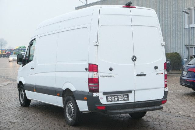 Small van Mercedes-Benz 213 CDI Sprinter 4x2, Klima, 3. Sitz, Holzausbau: picture 6