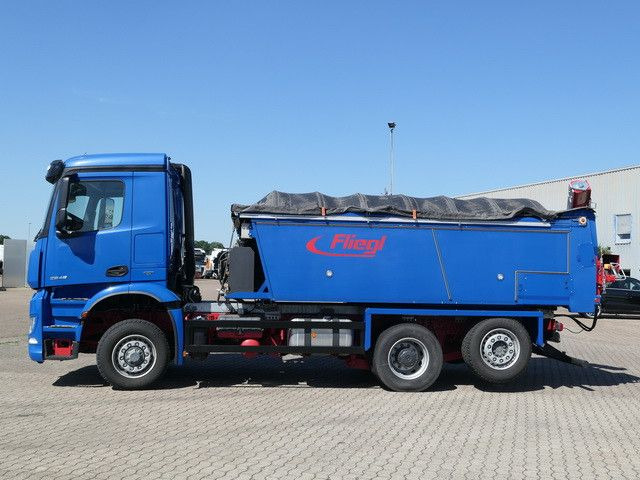 Mercedes-Benz 2548 L Arocs, HydroDrive, Fliegl Thermo Ashalt - Asphalt distributor: picture 2 Mercedes-Benz 2548 L Arocs, HydroDrive, Fliegl Thermo Ashalt - Asphalt distributor: picture 2
