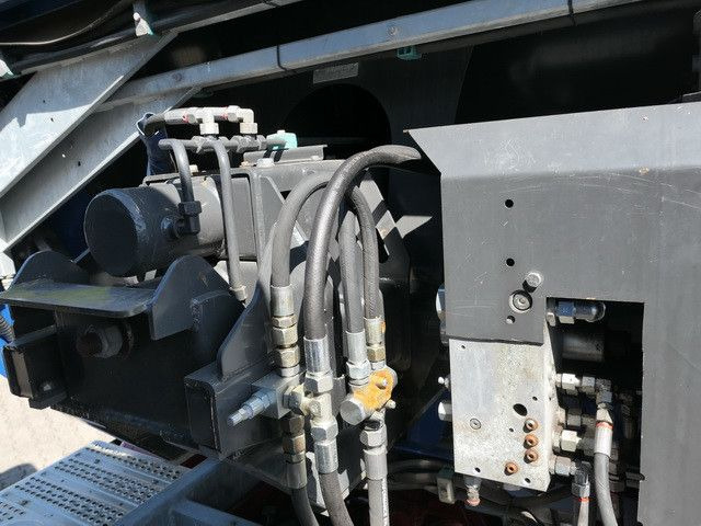 Mercedes-Benz 2548 L Arocs, HydroDrive, Fliegl Thermo Ashalt - Asphalt distributor: picture 5 Mercedes-Benz 2548 L Arocs, HydroDrive, Fliegl Thermo Ashalt - Asphalt distributor: picture 5
