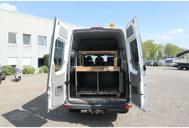 Mercedes-Benz 316 Sprinter/9 Sitze/AHK/Klima - Panel van: picture 4 Mercedes-Benz 316 Sprinter/9 Sitze/AHK/Klima - Panel van: picture 4