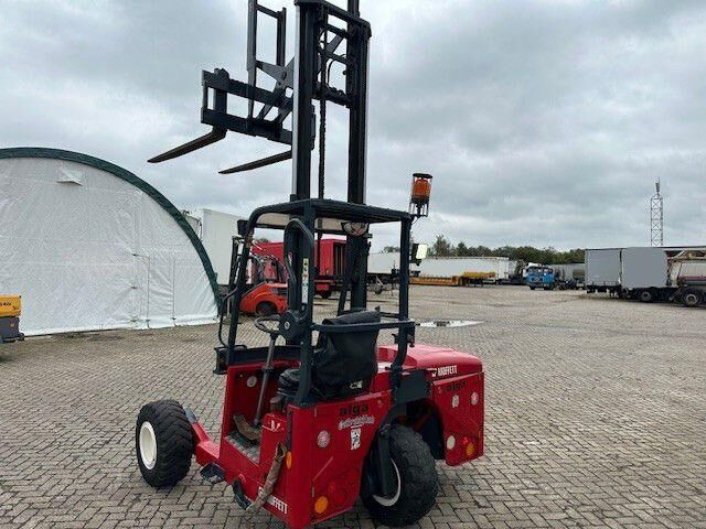 Moffett M4 25.3, Mitnahmestapler, 2.500kg, 3m Hubhöhe - Truck mounted forklift: picture 2 Moffett M4 25.3, Mitnahmestapler, 2.500kg, 3m Hubhöhe - Truck mounted forklift: picture 2
