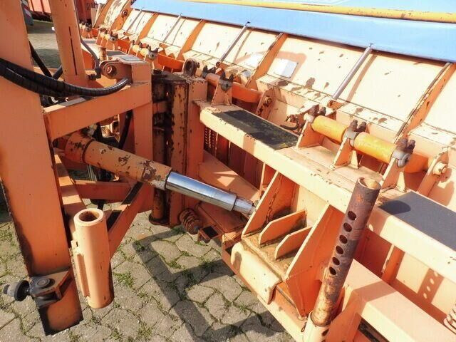 Schmidt Schneeflug 11 F 10.3 - Snow plough: picture 2 Schmidt Schneeflug 11 F 10.3 - Snow plough: picture 2