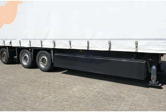 Schmitz Cargobull SCS 24/L-13.62 EB,Mitnahmestapler,Gelenkt,Edscha - Curtainsider semi-trailer: picture 2 Schmitz Cargobull SCS 24/L-13.62 EB,Mitnahmestapler,Gelenkt,Edscha - Curtainsider semi-trailer: picture 2