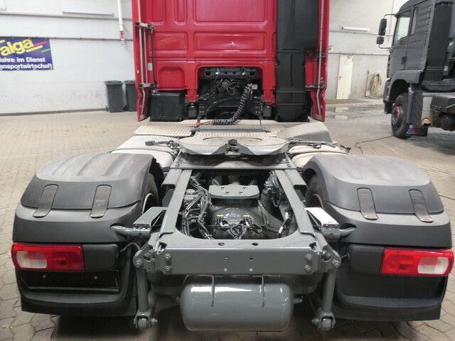 DAF XF 460, SSC, Retarder, Klima, VA+HA-Luftfederung - Tractor unit: picture 5 DAF XF 460, SSC, Retarder, Klima, VA+HA-Luftfederung - Tractor unit: picture 5